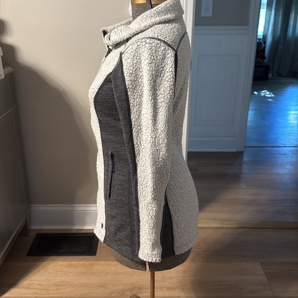 KUHL Wool blend asymmetrical full zip women’s jacket size small - Picture 4 of 9